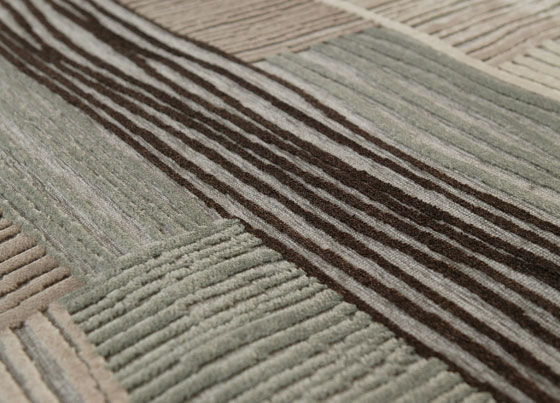 Caprice: Natural viscose and acyrlic chenille machine made rug