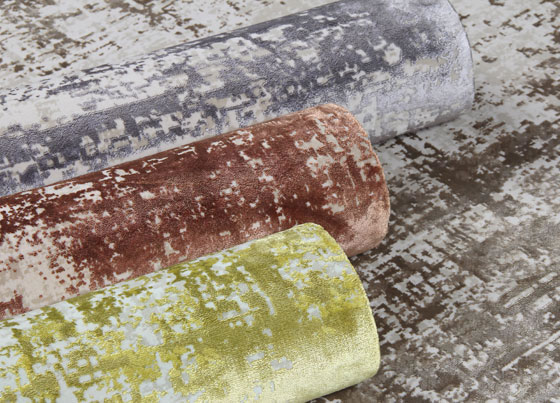 Cordoba: Viscose and acrylic machine made rug