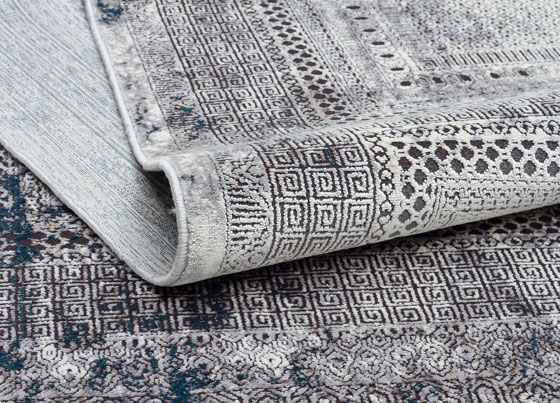 Passage: Machine Made Rugs With Extremely Soft Texture