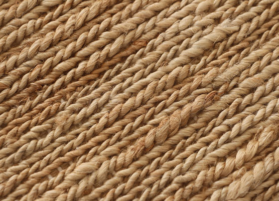 Soumak: Natural Jute Soumak Kilim